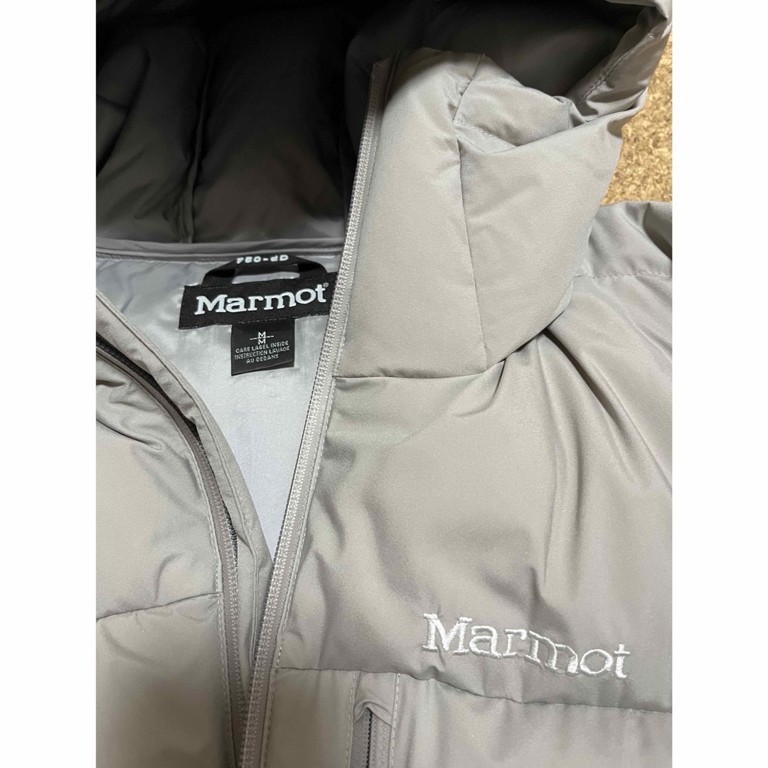 MARMOT(マーモット)のMarmot マーモット モンスーンダウンパーカー メンズM グレー メンズのジャケット/アウター(ダウンジャケット)の商品写真