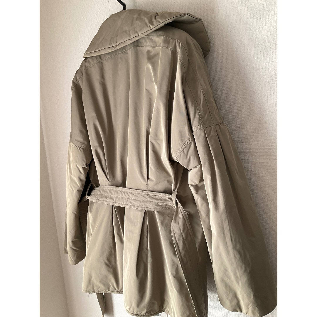 KRIZIA(クリツィア)の新品タグ付￥173,250 KRIZIA  ウール中綿ジャケット レディースのジャケット/アウター(ナイロンジャケット)の商品写真