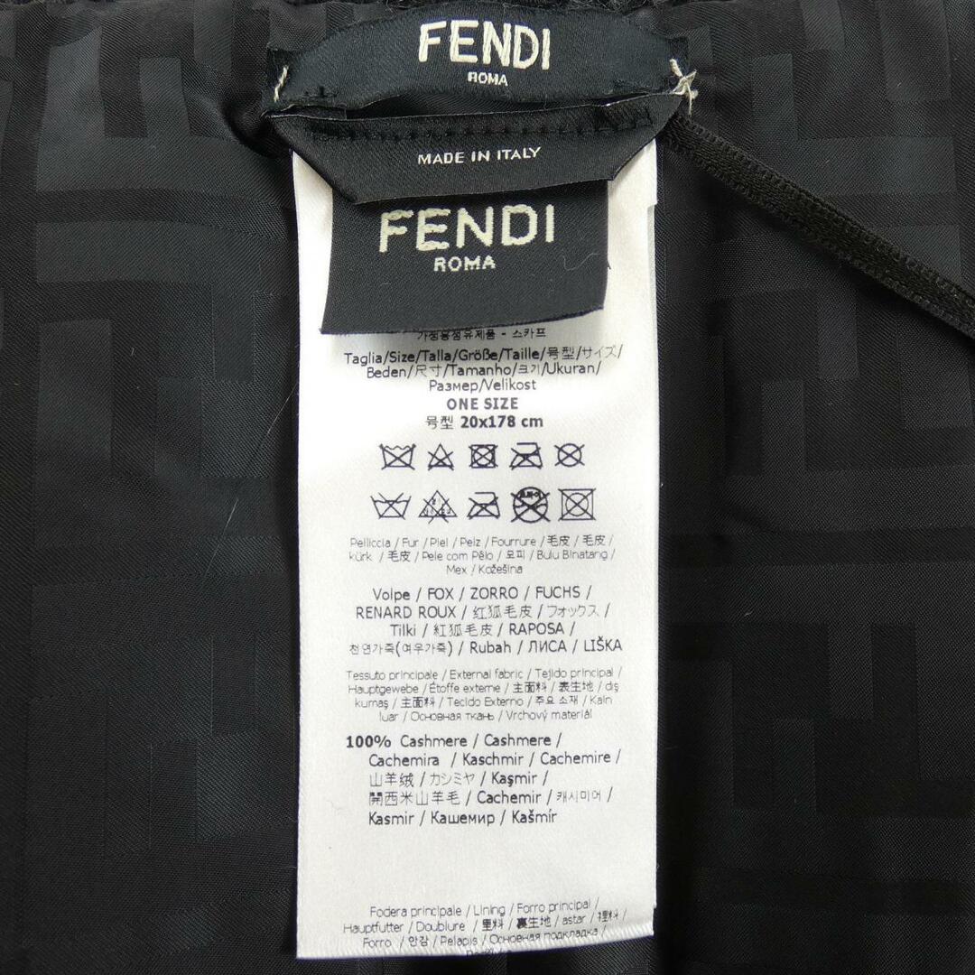FENDI(フェンディ)のフェンディ FENDI ケガワマフラー レディースのジャケット/アウター(毛皮/ファーコート)の商品写真