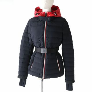 モンクレール(MONCLER)の極美品☆正規品 MONCLER GRENOBLE モンクレールグルノーブル BRUCHE 21年 ベルト・ロゴワッペン・フード付き ダウンジャケット 黒×赤 2(ダウンジャケット)