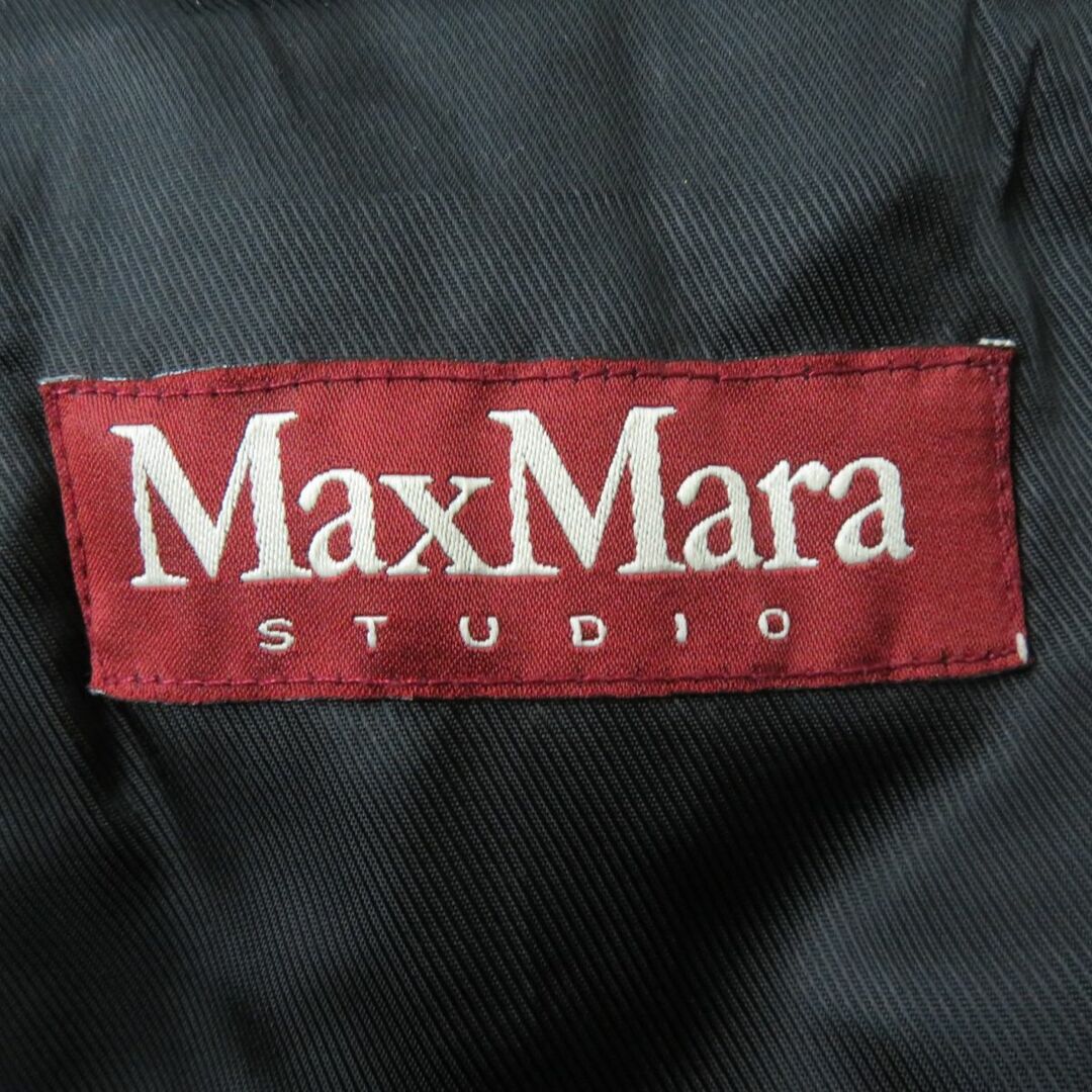 Max Mara(マックスマーラ)の美品☆正規品 MaxMara STUDIO マックスマーラ スタジオ 襟元ミンクファー付 フロントデザイン ロング丈 ダウンコート 黒 38 レディース レディースのジャケット/アウター(ダウンコート)の商品写真