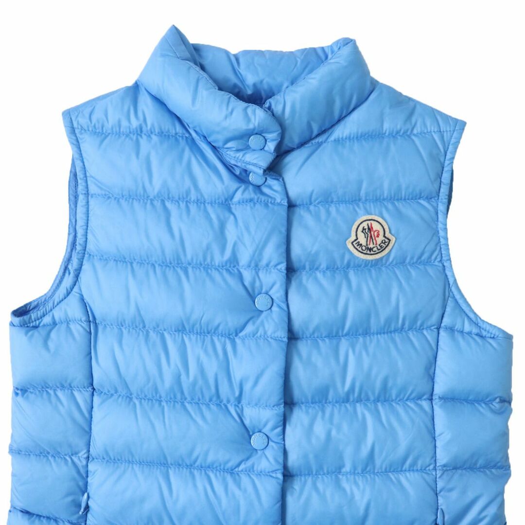 MONCLER(モンクレール)の極美品☆正規品 MONCLER モンクレール LIANA 18年 キッズ ロゴワッペン付 ダウンベスト ブルー 10anni 140cm ポケッダブル機能 収納袋付き レディースのジャケット/アウター(ダウンベスト)の商品写真