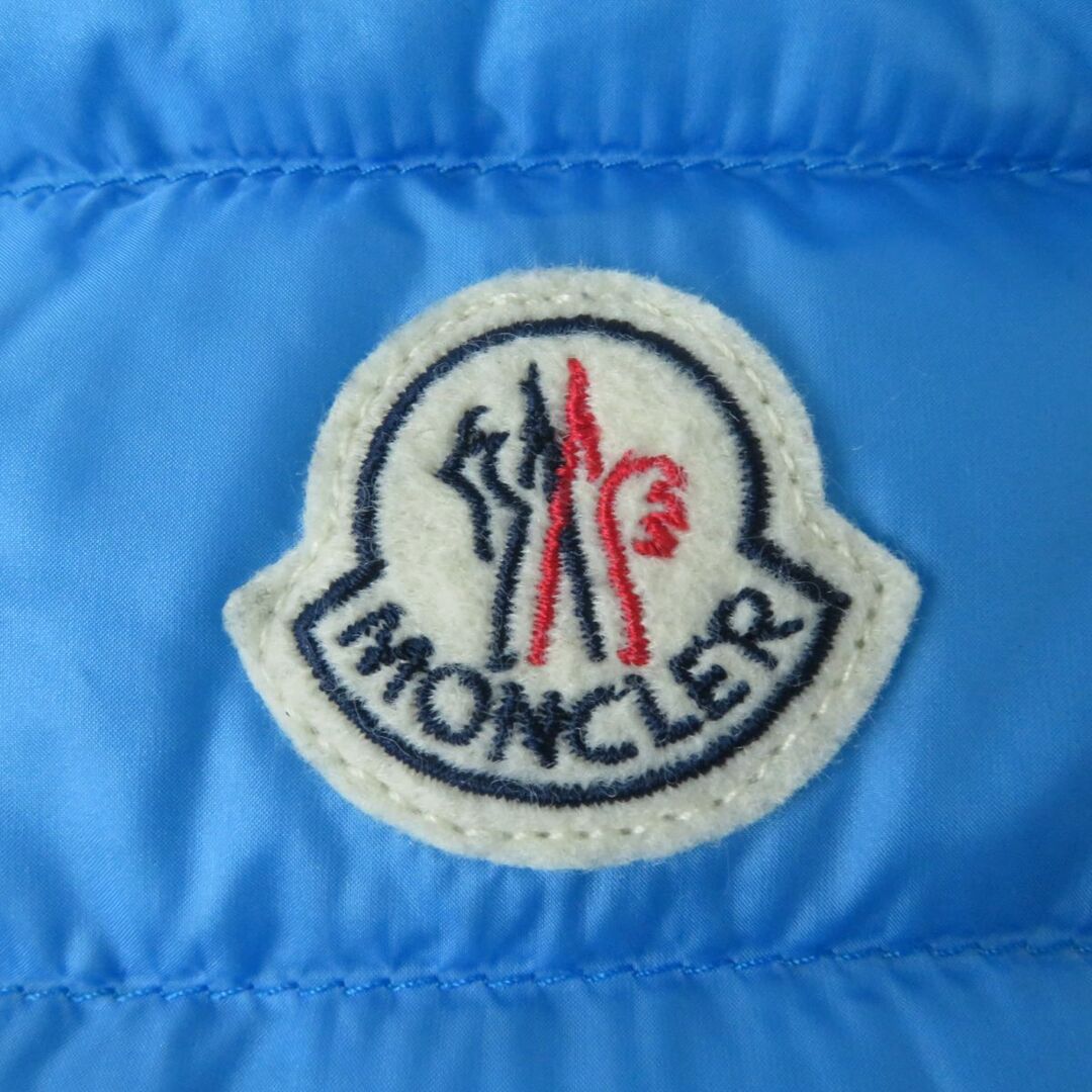 MONCLER(モンクレール)の極美品☆正規品 MONCLER モンクレール LIANA 18年 キッズ ロゴワッペン付 ダウンベスト ブルー 10anni 140cm ポケッダブル機能 収納袋付き レディースのジャケット/アウター(ダウンベスト)の商品写真