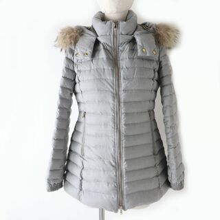 タトラス(TATRAS)の美品☆正規品 TATRAS タトラス Rライン LTA18A4652 PRIMULA  シルク混 ラクーンファー・フード付 ZIP UP ダウンジャケット グレー 01(ダウンコート)