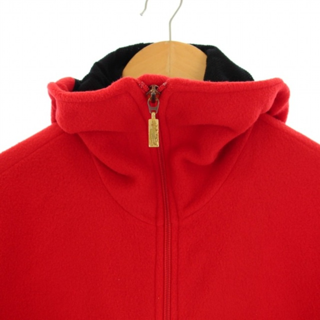 MONCLER(モンクレール)のMONCLER フリースジャケット ジップアップ フード S 赤 黒 メンズのジャケット/アウター(ブルゾン)の商品写真