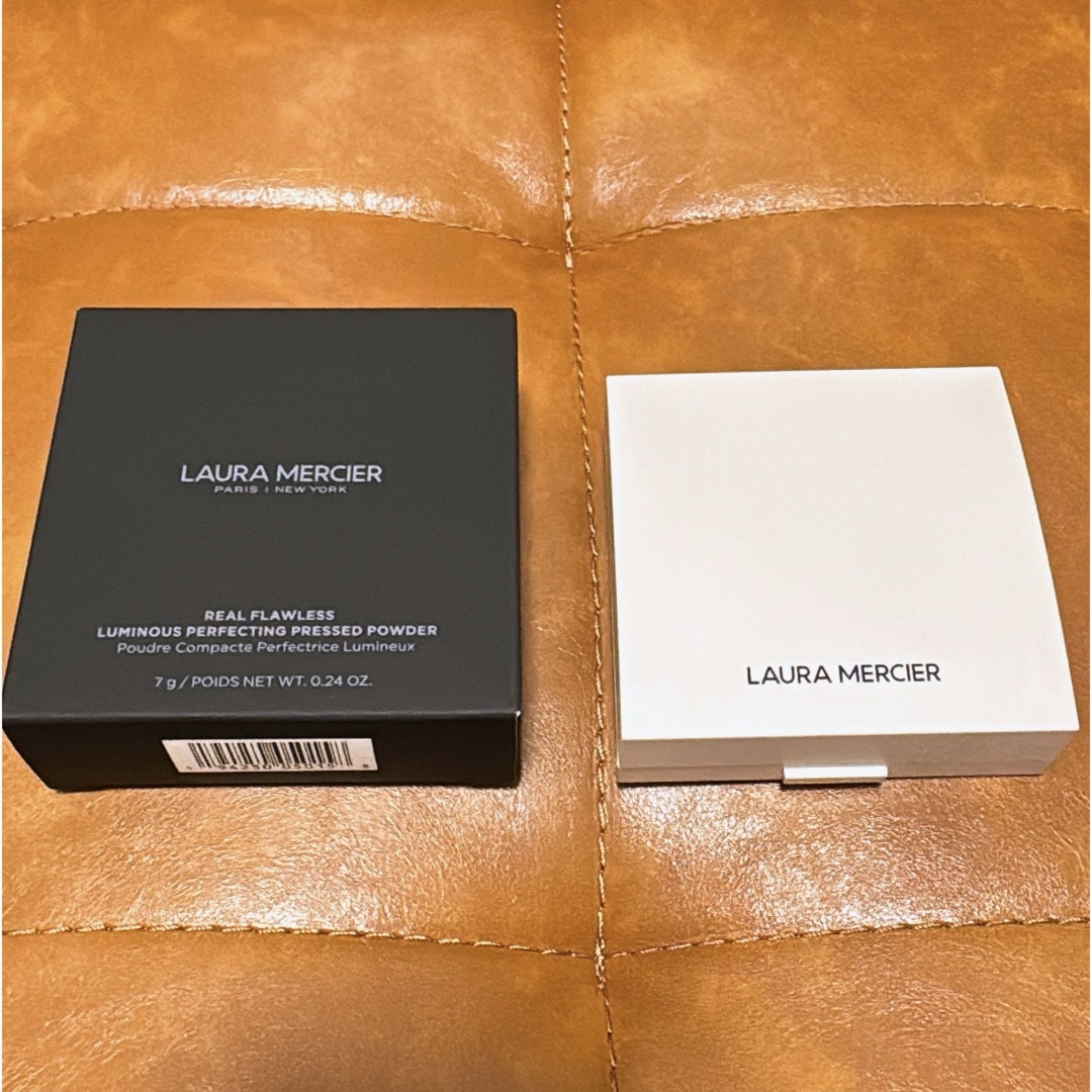 laura mercier(ローラメルシエ)のLAURA MERCIER リアル フローレス ルミナス パーフェクティング プ コスメ/美容のベースメイク/化粧品(フェイスパウダー)の商品写真