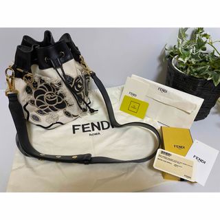 フェンディ ショルダーバッグ(レディース)（花柄）の通販 20点 | FENDI