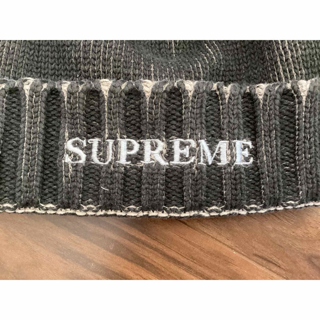 Supreme(シュプリーム)のSupreme Overprint Beanieシュプリームオーバープリント メンズの帽子(ニット帽/ビーニー)の商品写真