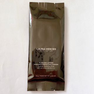 ローラメルシエ(laura mercier)のローラメルシエ　フローレス ルミエール ラディアンスパーフェクティングクッション(ファンデーション)