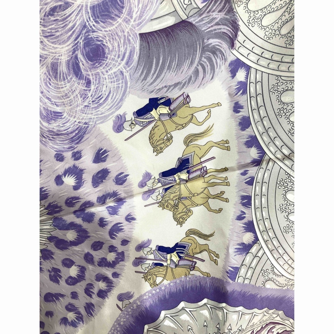 Hermes(エルメス)の★エルメス カレ90 スカーフ  王の羽根飾り Plumets du Roy レディースのファッション小物(バンダナ/スカーフ)の商品写真