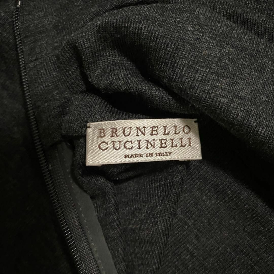 BRUNELLO CUCINELLI(ブルネロクチネリ)の未着用 BRUNELLO CUCINELLI ウール M ハイネック ワンピース レディースのワンピース(ロングワンピース/マキシワンピース)の商品写真