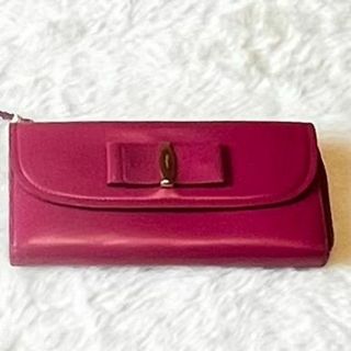 サルヴァトーレフェラガモ(Salvatore Ferragamo)のサルヴァトーレ フェラガモ 長財布(財布)