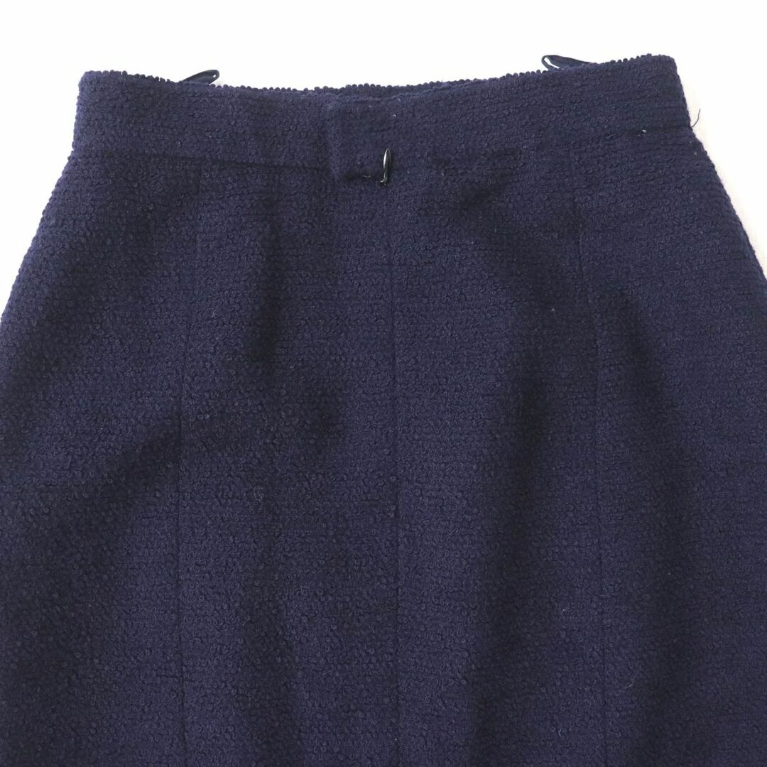 CHANEL(シャネル)の美品◎CHANEL シャネル ヴィンテージ レディース 単色ツイード タイトスカート 裏地シルク100％ ネイビー 紺 サイズ40 シンプル◎ レディースのスカート(ひざ丈スカート)の商品写真