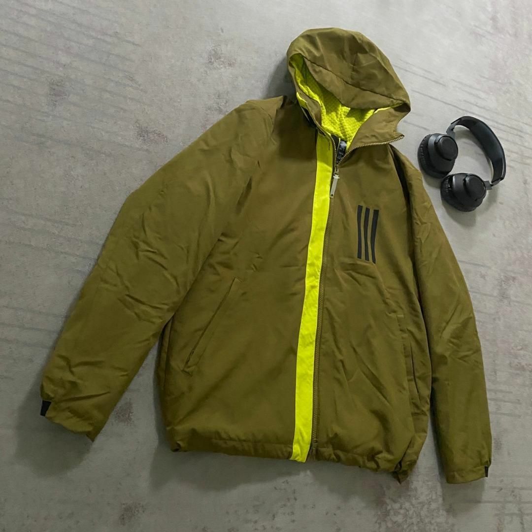 adidas(アディダス)の新品 adidas ナイロンJKT カーキ L  最高配色 メンズのジャケット/アウター(ブルゾン)の商品写真