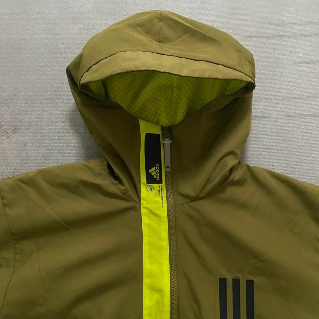 adidas(アディダス)の新品 adidas ナイロンJKT カーキ L  最高配色 メンズのジャケット/アウター(ブルゾン)の商品写真