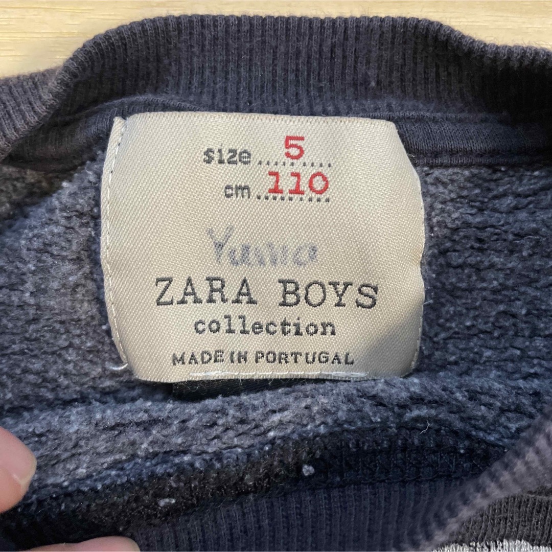 ZARA KIDS(ザラキッズ)のスターウォーズ　Zara トレーナー　100 キッズ/ベビー/マタニティのキッズ服男の子用(90cm~)(Tシャツ/カットソー)の商品写真