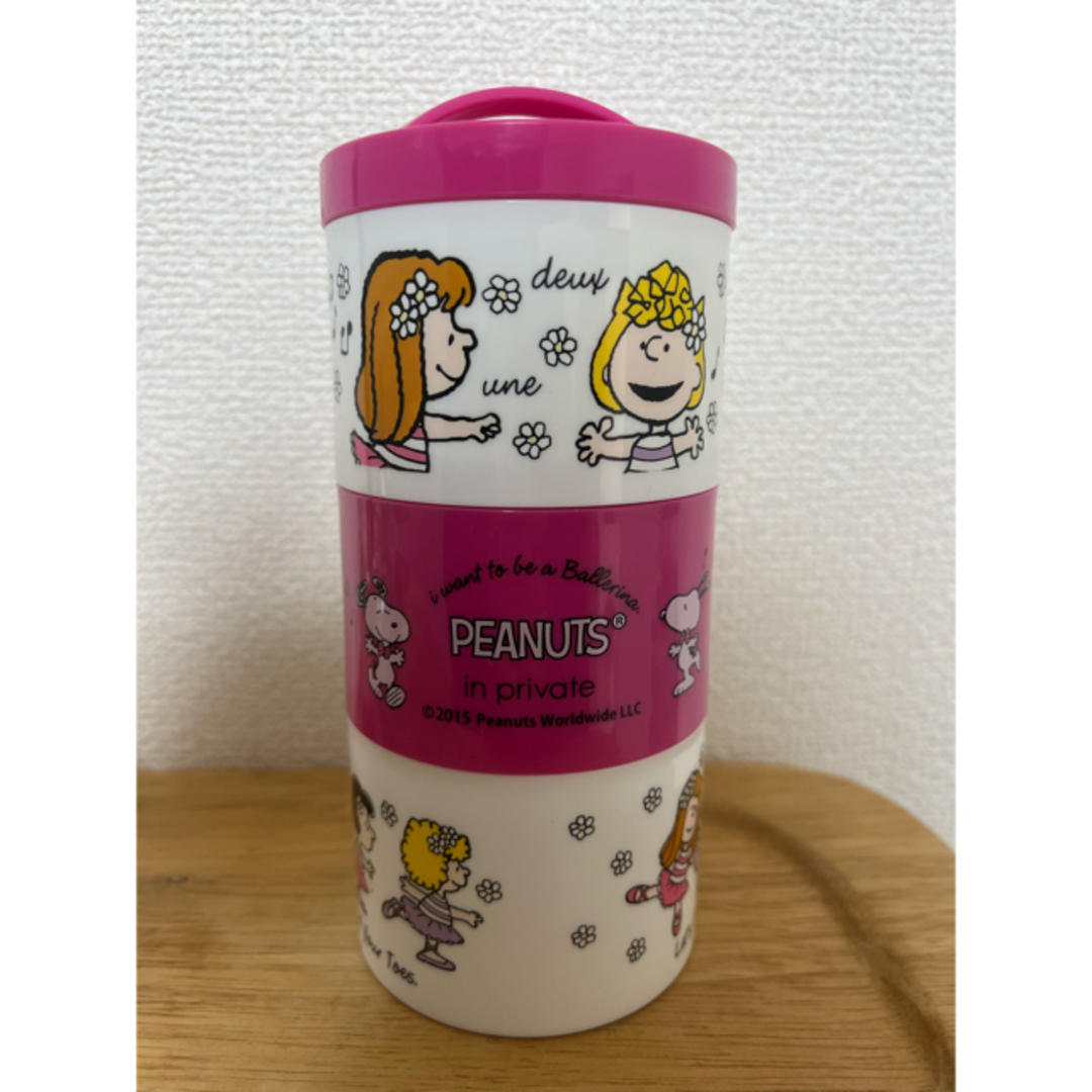 PEANUTS(ピーナッツ)のスヌーピー　ランチボックス インテリア/住まい/日用品のキッチン/食器(弁当用品)の商品写真