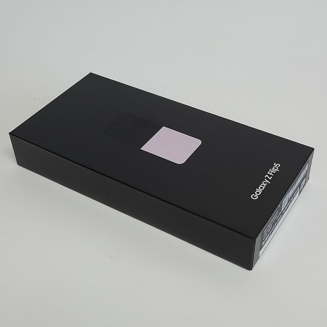 SAMSUNG(サムスン)のGalaxy Z FLIP5 256GB ラベンダー SIMフリー スマホ/家電/カメラのスマートフォン/携帯電話(スマートフォン本体)の商品写真