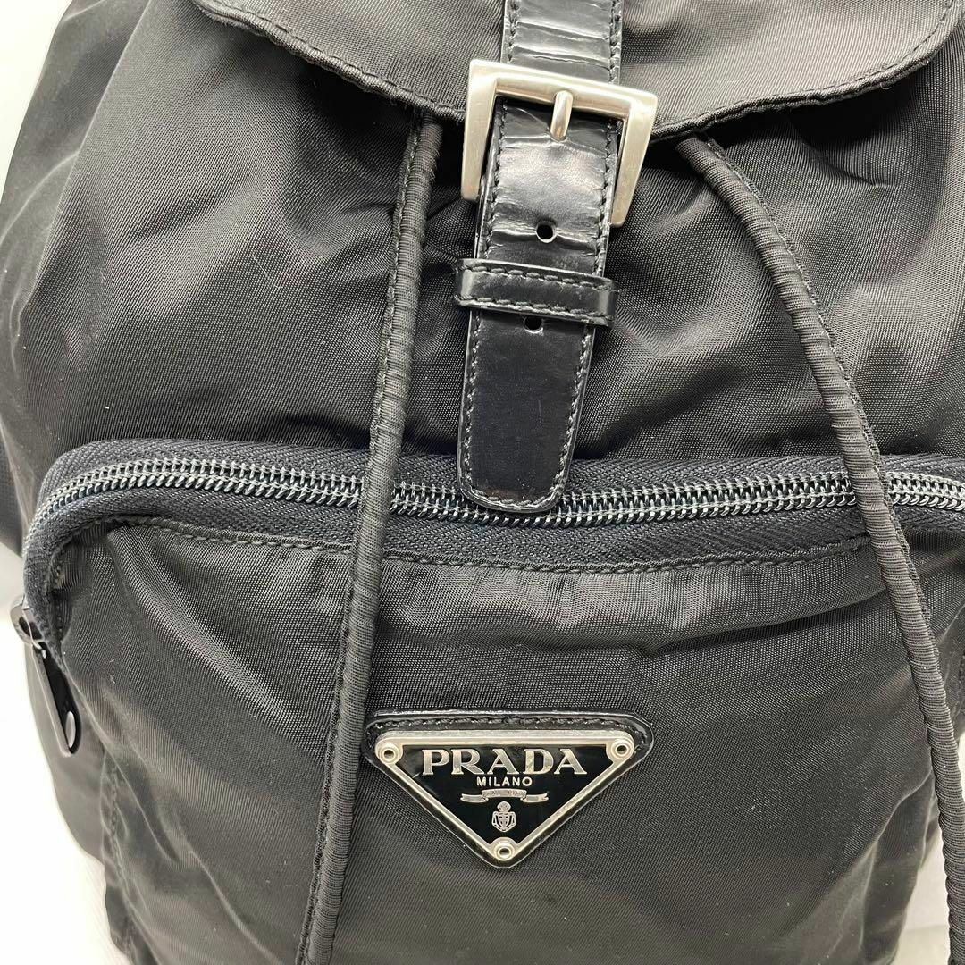 PRADA(プラダ)の62 美品　プラダ　バッグパック　リュック　巾着　ナイロン　白タグ　三角ロゴ レディースのバッグ(リュック/バックパック)の商品写真