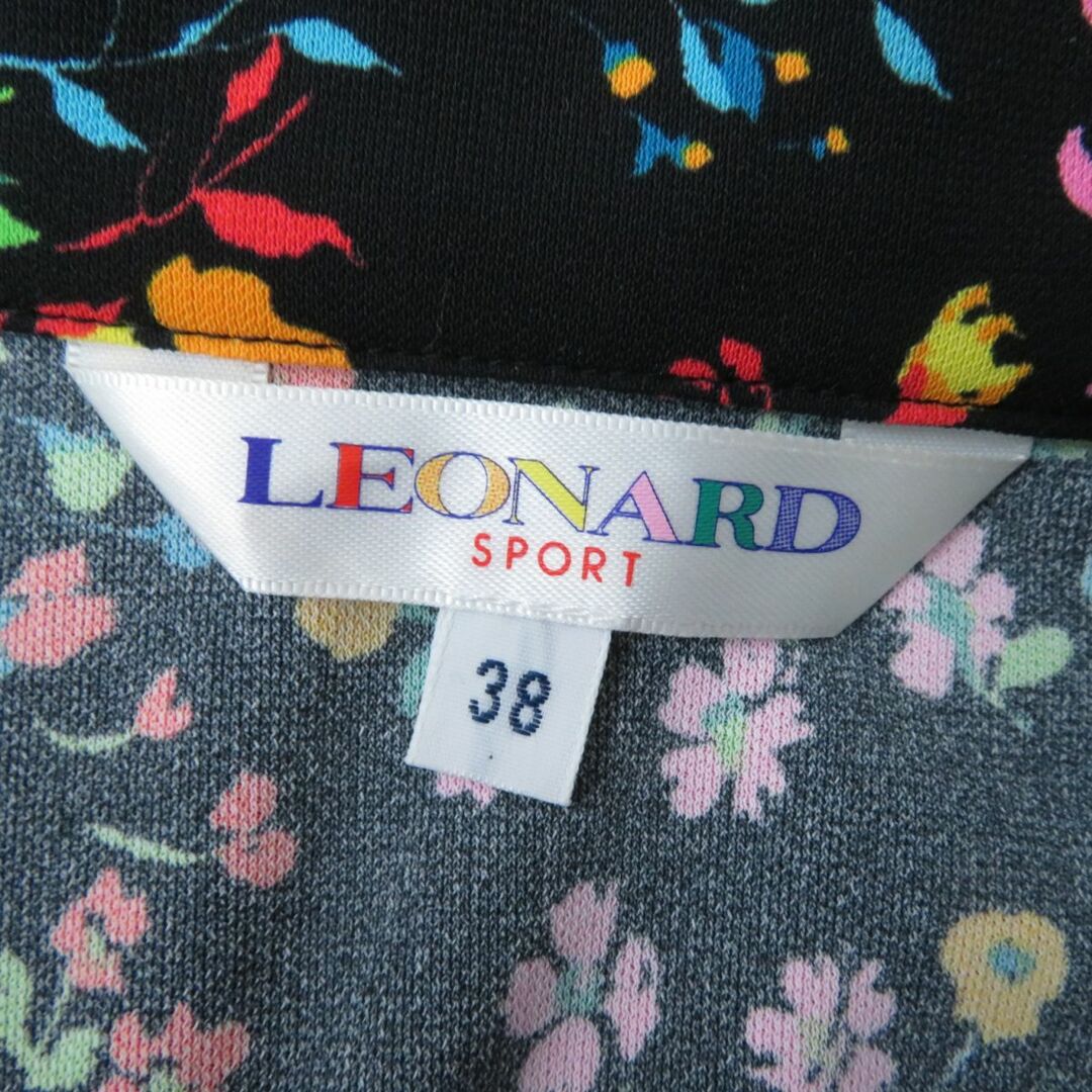 LEONARD(レオナール)の美品☆正規品 LEONARD SPORT レオナールスポーツ 花柄デザイン 半袖 トップス×パンツ セットアップ ブラック×マルチカラー 38 日本製 レディースのレディース その他(その他)の商品写真