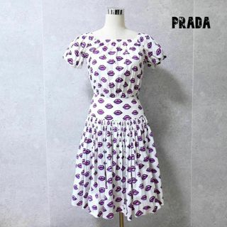 PRADA - 美品 PRADA キスプリント 唇 Aライン ミディ丈 半袖 フレア ワンピース