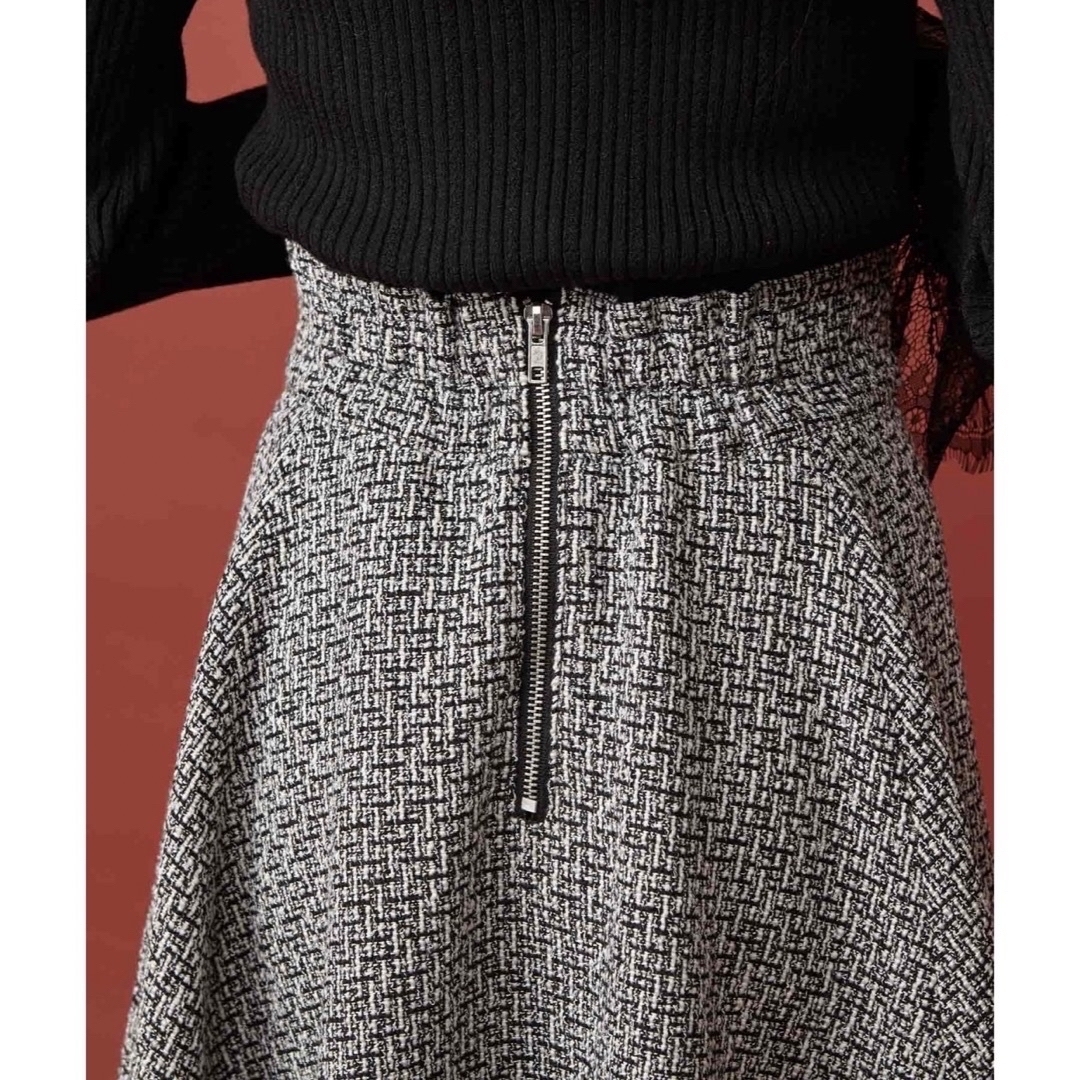 MIIA(ミーア)のMIIA ミーア ツイード フリンジ フレアスカート ロングスカート 鈴木愛理 レディースのスカート(ロングスカート)の商品写真