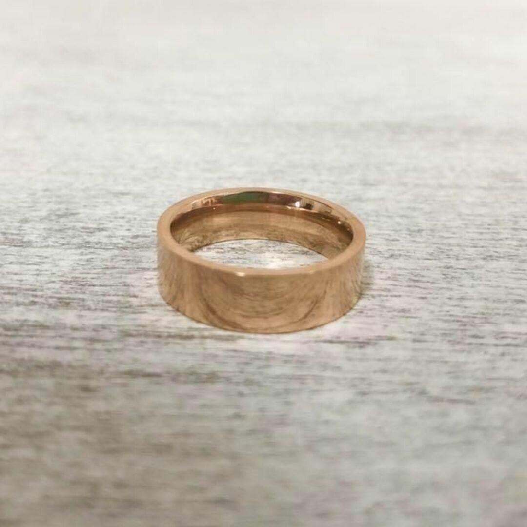 アレルギー対応！ステンレス製 平打ち5mmピンクゴールドリング 指輪 レディースのアクセサリー(リング(指輪))の商品写真