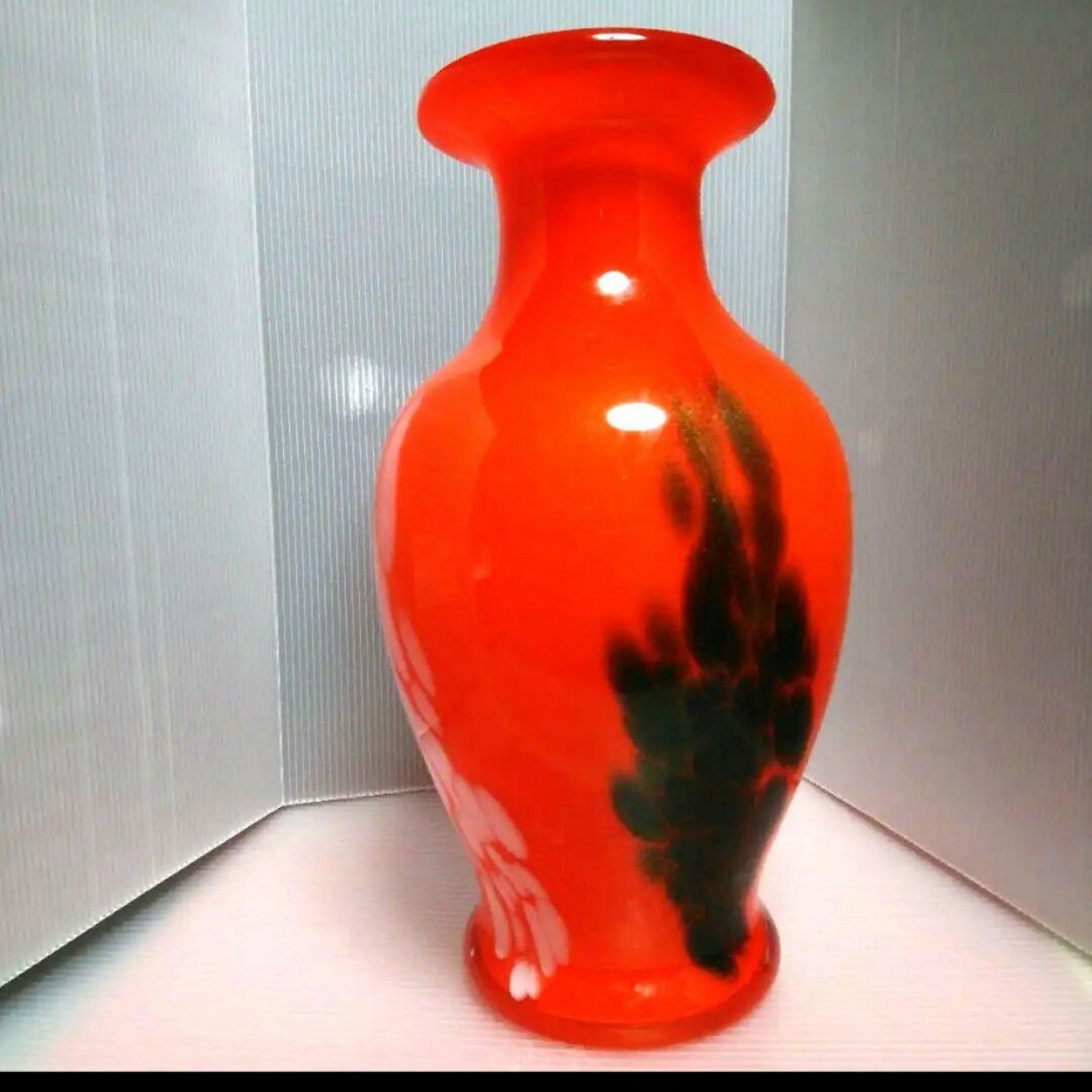 ヴィンテージ　赤　カメイグラス　花瓶　KAMEI GLASS　フラワーベース インテリア/住まい/日用品のインテリア小物(花瓶)の商品写真