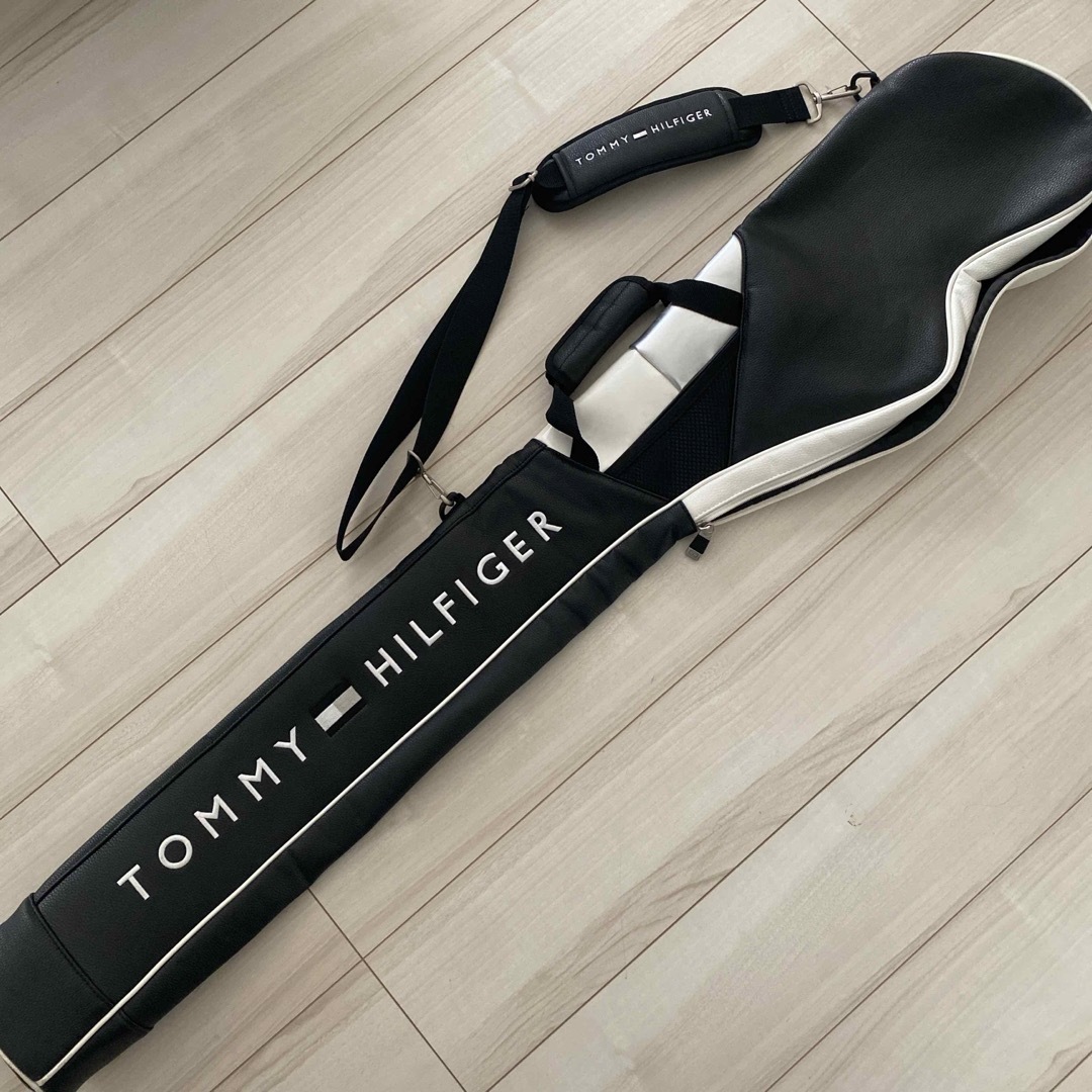 TOMMY HILFIGER(トミーヒルフィガー)のtmy様専用　　　トミーフィルフィガー　ゴルフクラブケース スポーツ/アウトドアのゴルフ(その他)の商品写真