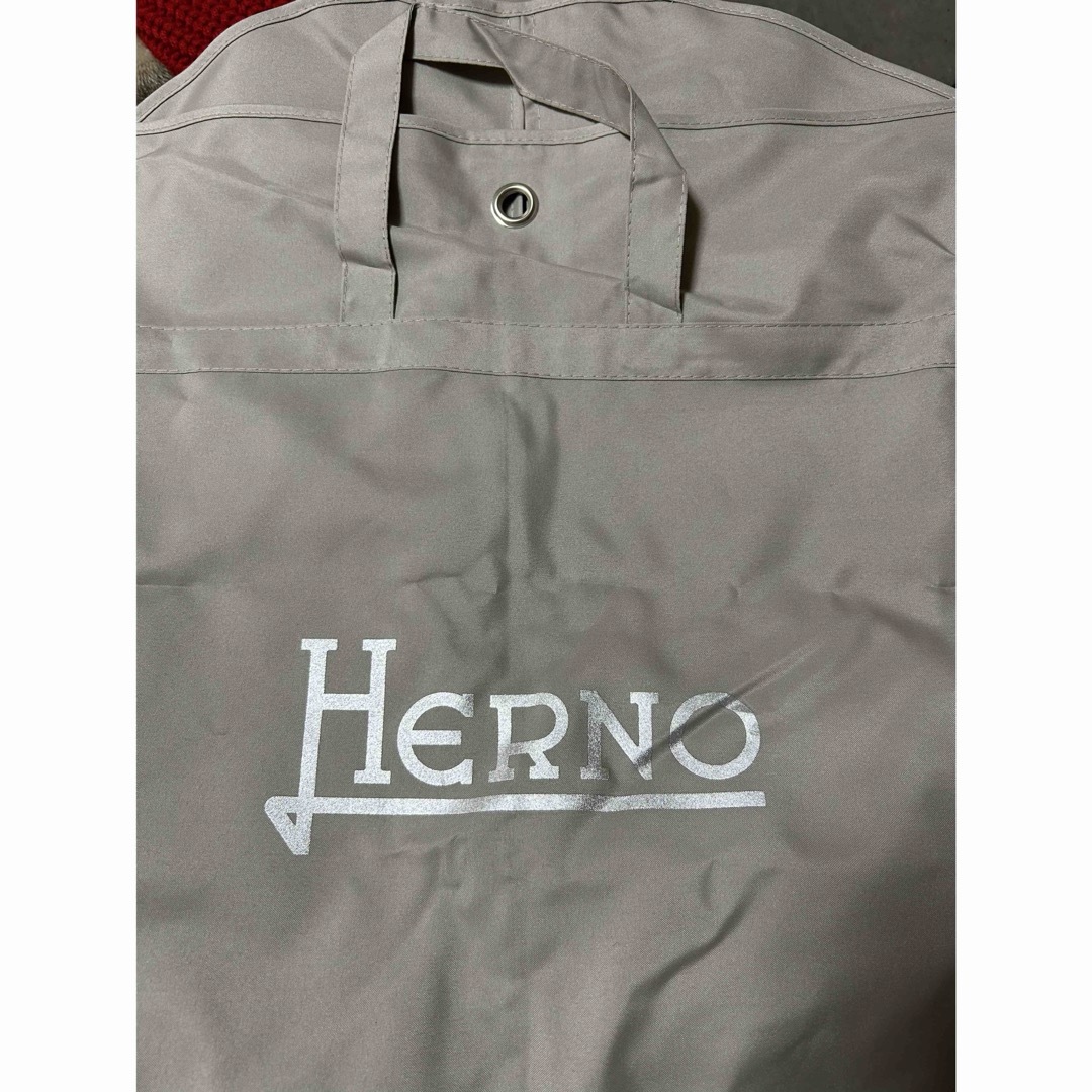 HERNO(ヘルノ)のHERNO ダウンニット　2023AW レディースのジャケット/アウター(ダウンジャケット)の商品写真