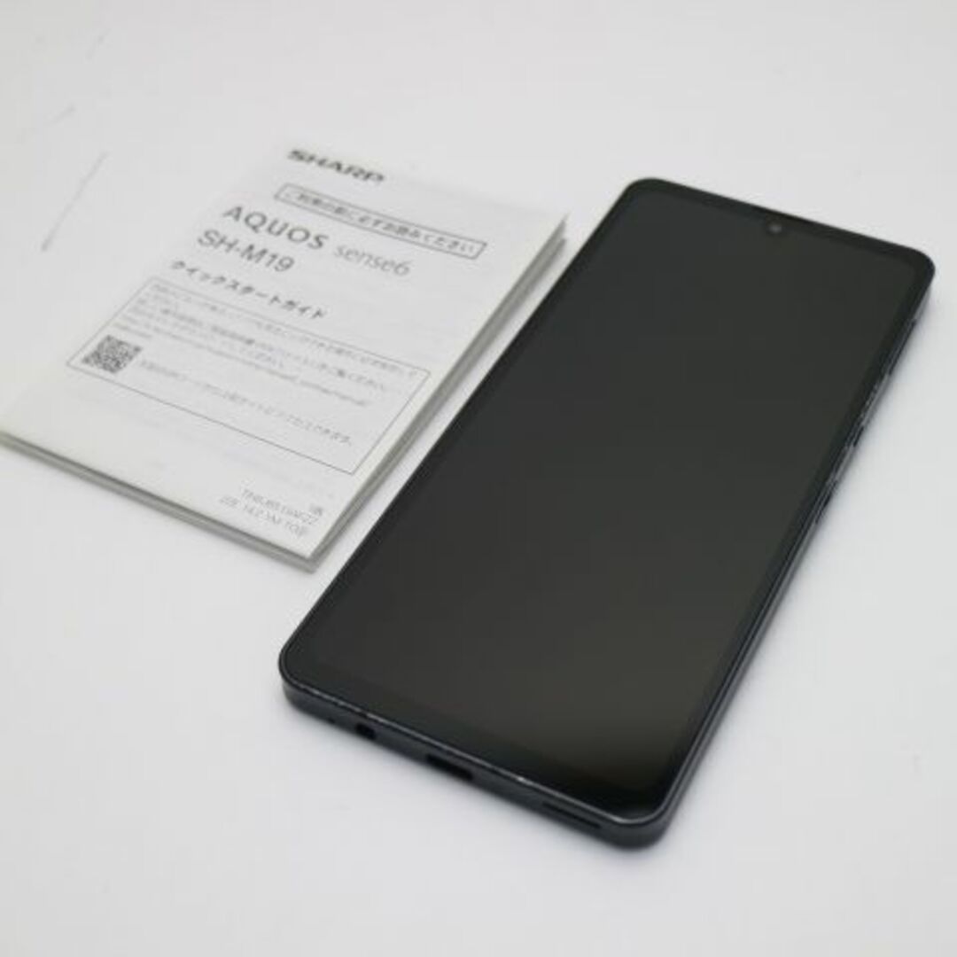 SHARP(シャープ)のSIMフリー AQUOS sense6 6GB 128GB SH-M19 ブラック M111 スマホ/家電/カメラのスマートフォン/携帯電話(スマートフォン本体)の商品写真