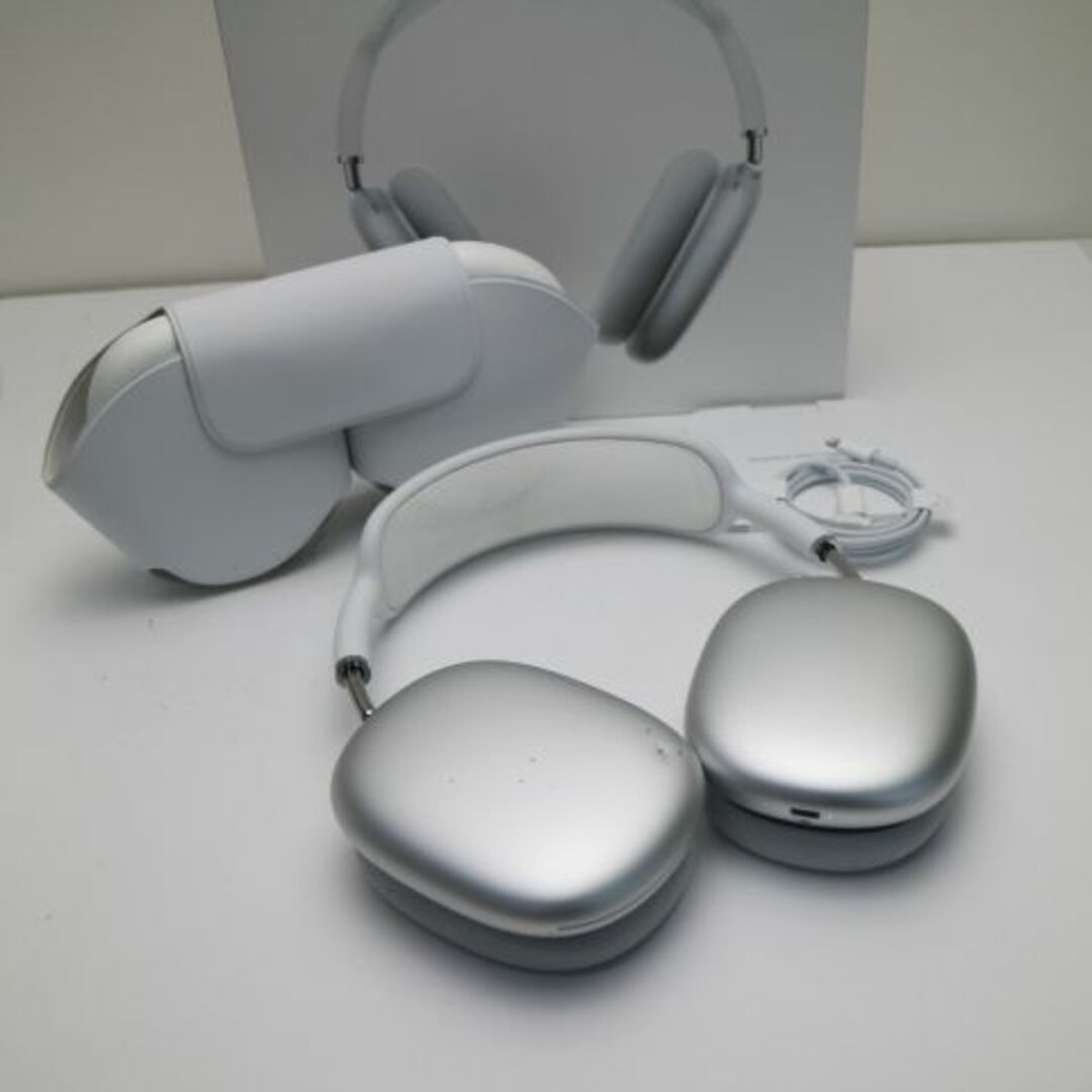 Apple(アップル)のAirPods Max  シルバー M222 スマホ/家電/カメラのオーディオ機器(ヘッドフォン/イヤフォン)の商品写真