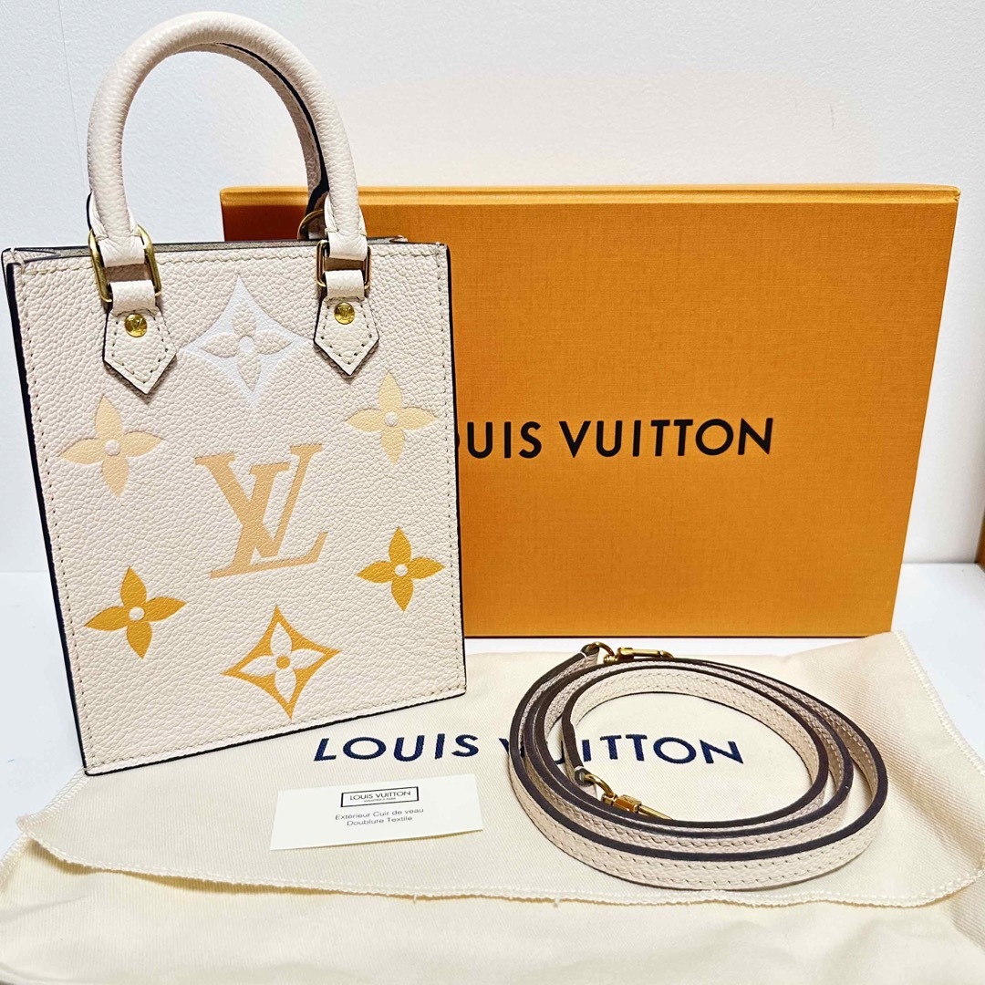 LOUIS VUITTON(ルイヴィトン)の限定コレクションLOUIS VUITTON プティットサックプラ レディースのバッグ(ハンドバッグ)の商品写真