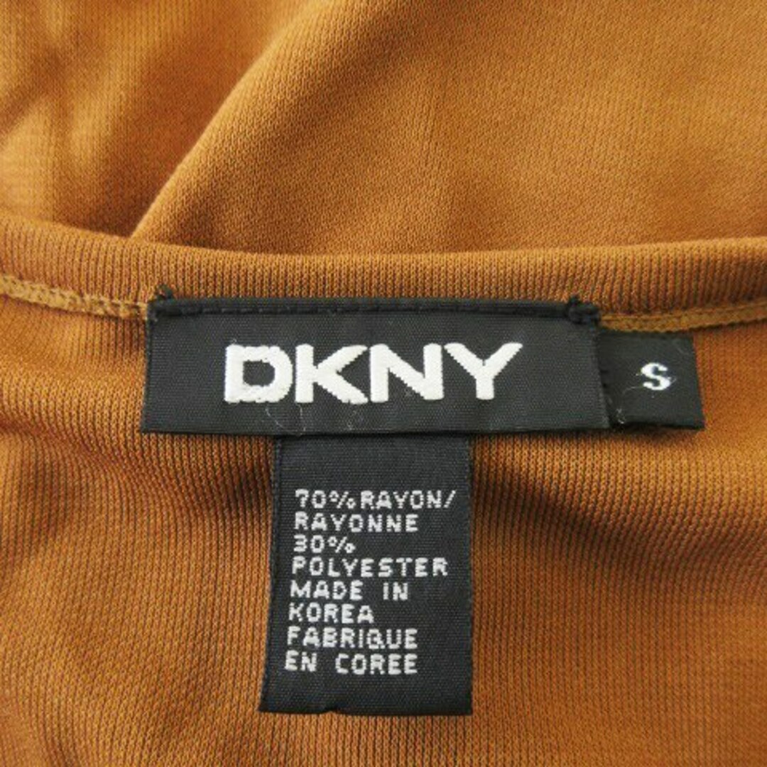 DKNY(ダナキャランニューヨーク)のDKNY カットソー カシュクール ノースリーブ ストレッチ シャリ感 S 茶 レディースのトップス(カットソー(半袖/袖なし))の商品写真