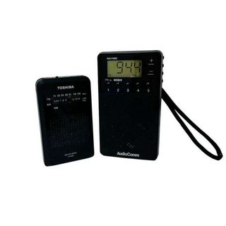 トウシバ(東芝)のまとめ売り オーム電機 AudioComm 携帯ラジオ RAD-P389Z × 東芝 TY-APR4 2019年製 【中古】 K2312R11-12(ラジオ)