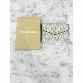 マイケルコース(Michael Kors)の値下げ　新品！　MICHAEL KORS   マイケルコース　パスポートケース(パスケース/IDカードホルダー)