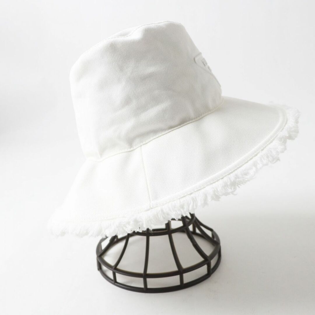 PRADA(プラダ)の美品◎正規品 定価105600円 プラダ 1HC145 Drill hat ドリル ハット トライアングルロゴ フリンジ コットン100％ バケットハット 白 S 伊製 レディースの帽子(ハット)の商品写真