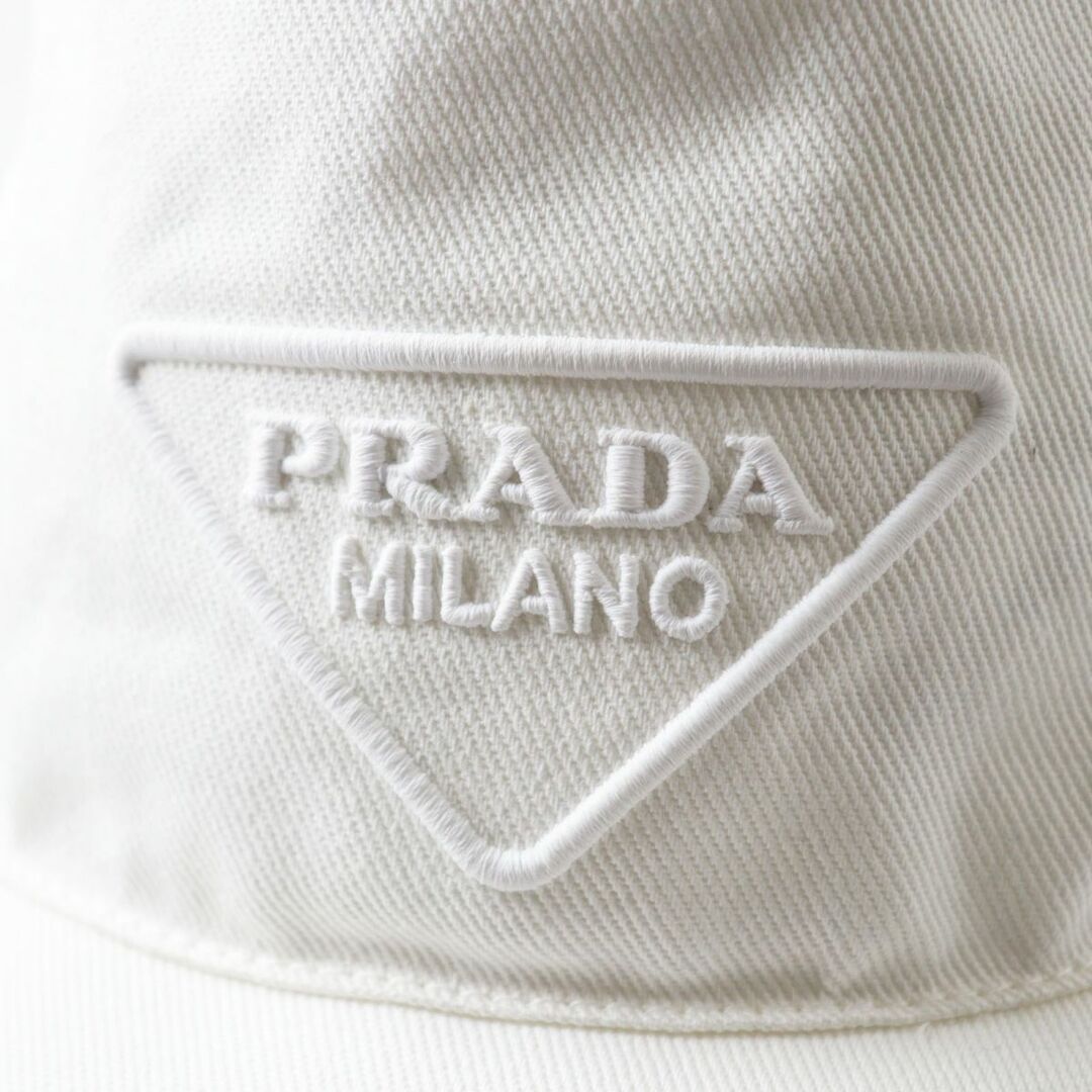 PRADA(プラダ)の美品◎正規品 定価105600円 プラダ 1HC145 Drill hat ドリル ハット トライアングルロゴ フリンジ コットン100％ バケットハット 白 S 伊製 レディースの帽子(ハット)の商品写真