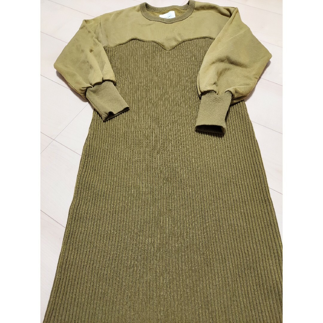 Ameri VINTAGE(アメリヴィンテージ)のAmeri VINTAGE SWEAT KNIT DRESS レディースのワンピース(ロングワンピース/マキシワンピース)の商品写真