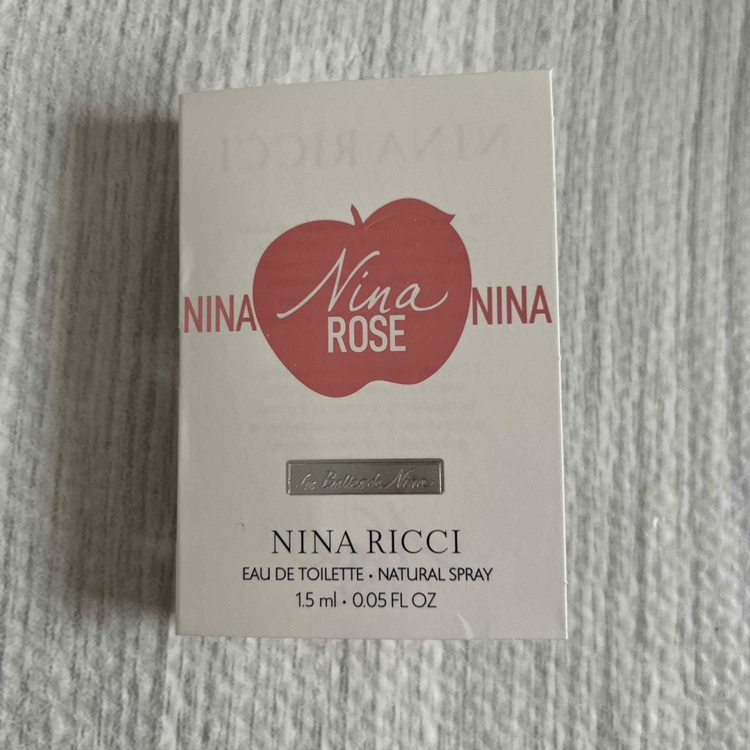 NINA RICCI(ニナリッチ)のニナリッチ ＊ ニナ ローズ オーデトワレ オードトワレ 1.5ml  コスメ/美容の香水(香水(女性用))の商品写真