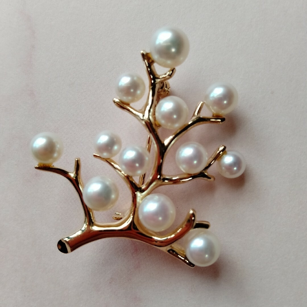 MIKIMOTO(ミキモト)のミキモト　ブローチ　幸福の木　K14 レディースのアクセサリー(ブローチ/コサージュ)の商品写真