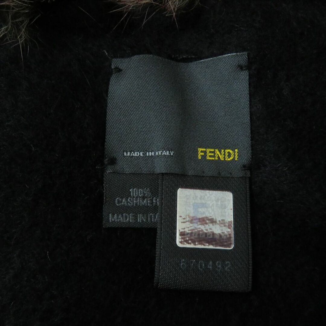 FENDI(フェンディ)の極美品★FENDI フェンディ フォックス×カシミヤ100％ レザー使い フリンジ付き キャンディストール／ストール レッド系 毛皮 イタリア製 レディースのファッション小物(ストール/パシュミナ)の商品写真