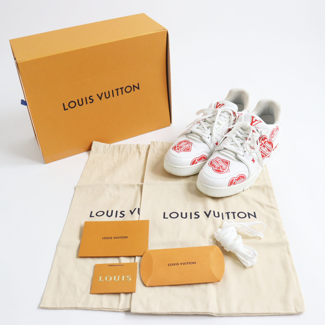 LOUIS VUITTON(ルイヴィトン)の【ドンドン見直し】良品 LOUIS VUITTON ルイヴィトン ×NIGO 2021年製 1A9JA LVトレイナーライン レザー ローカットスニーカー ブロン 9.5 保存袋付き イタリア製 メンズの靴/シューズ(スニーカー)の商品写真