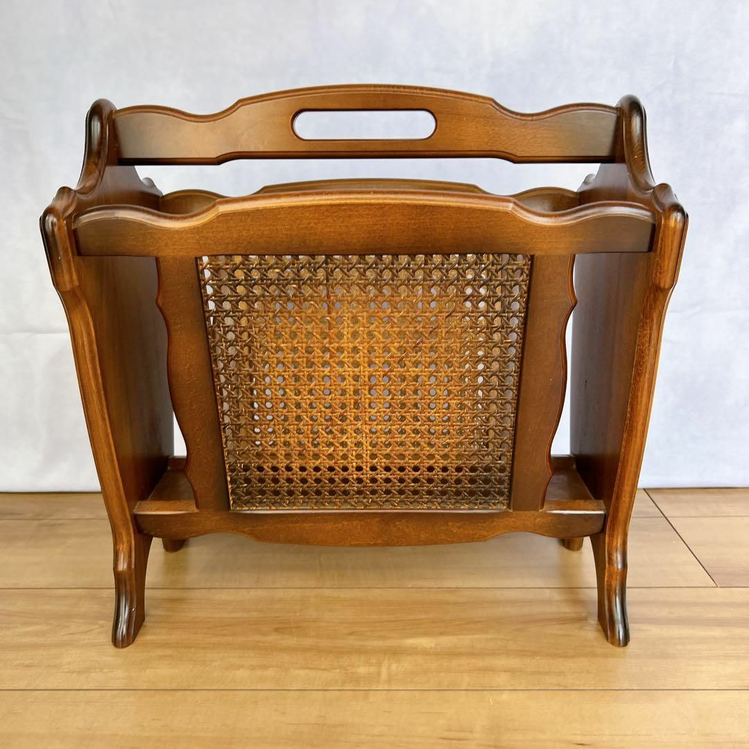 カリモク家具 - ビンテージ☆オールド カリモク マガジンラック カリモク家具 - ビンテージ☆オールド カリモク マガジンラック