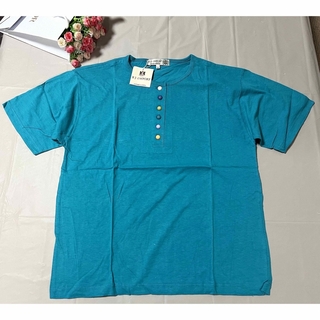 新品未使用　ブルーのカラフルボタンTシャツMサイズ(Tシャツ(半袖/袖なし))