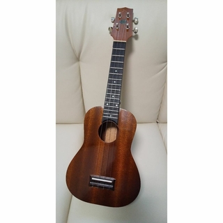 ハワイ製♪まろやかな音色　island ukulele ソプラノ マホガニー