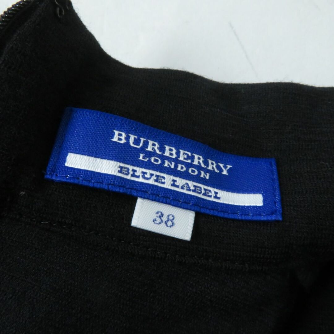 BURBERRY BLUE LABEL(バーバリーブルーレーベル)の未使用★正規品 バーバリーブルーレーベル FMF81-633 ロゴ刺繍入 レザー使い ハイネック 五分袖 ワンピース 黒×ベージュ 38 日本製 タグ付 レディースのワンピース(ミニワンピース)の商品写真