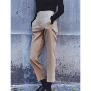 ザラ(ZARA)のZARAハイウェストパンツ３本セット(カジュアルパンツ)