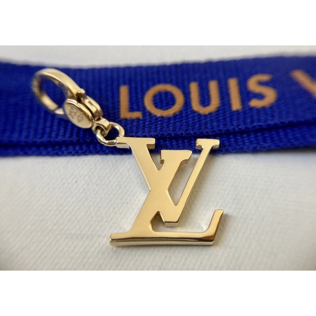 LOUIS VUITTON(ルイヴィトン)の新品Louis Vuitton ルイヴィトン 750YGペンダントチャーム メンズのアクセサリー(ネックレス)の商品写真