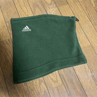 アディダス(adidas)のアディダスネックウォーマー　グリーン(ネックウォーマー)